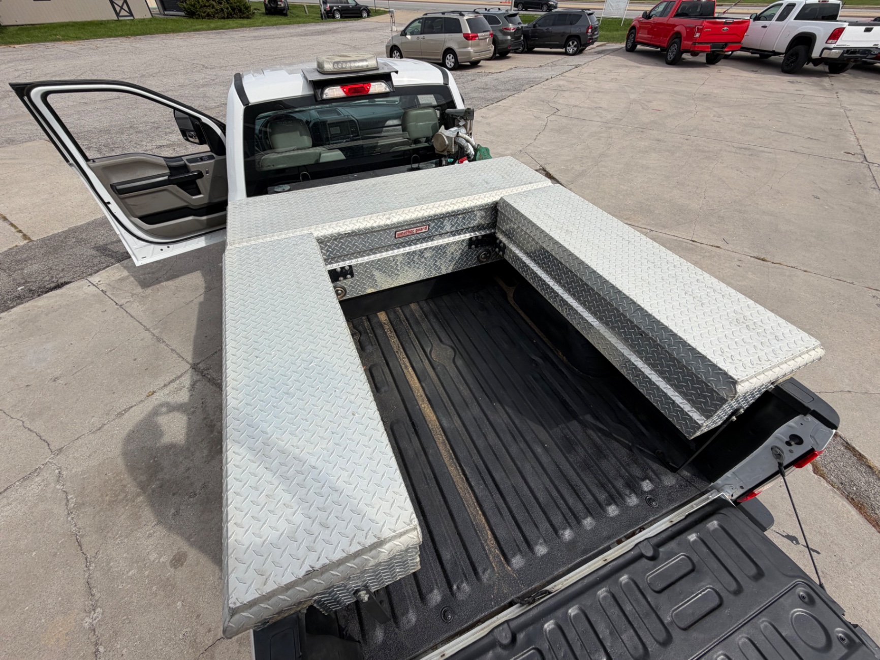 Car Image 15