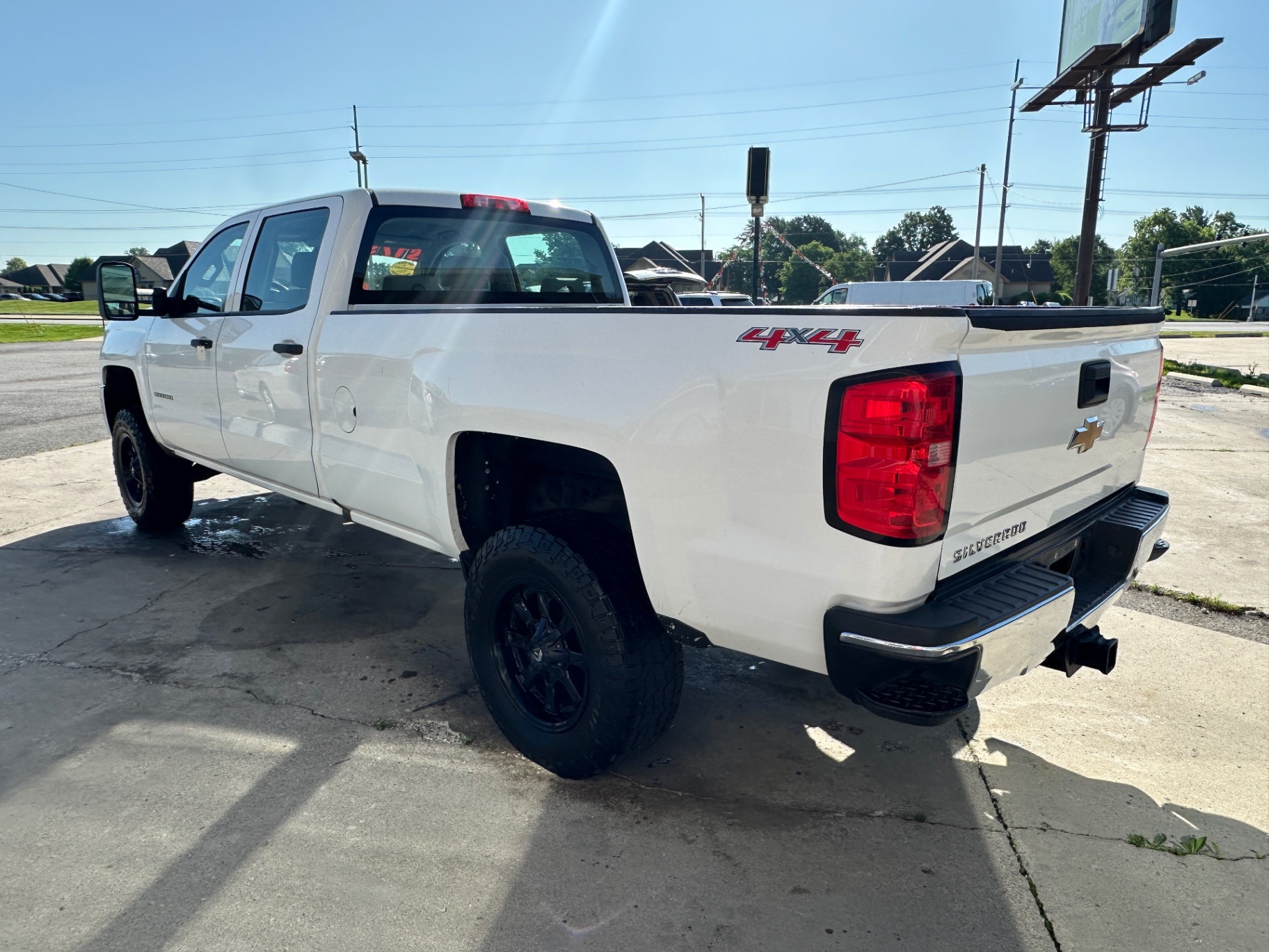 Car Image 11