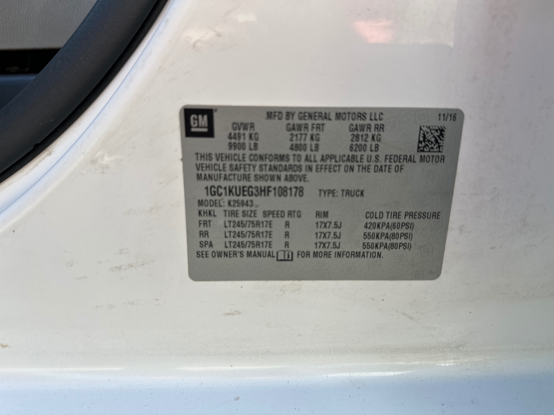Car Image 23