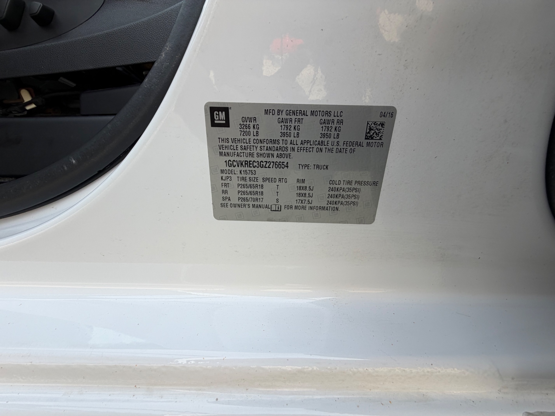 Car Image 16