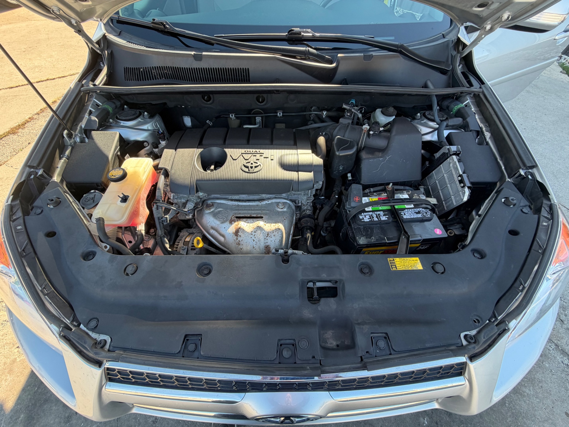 Car Image 16