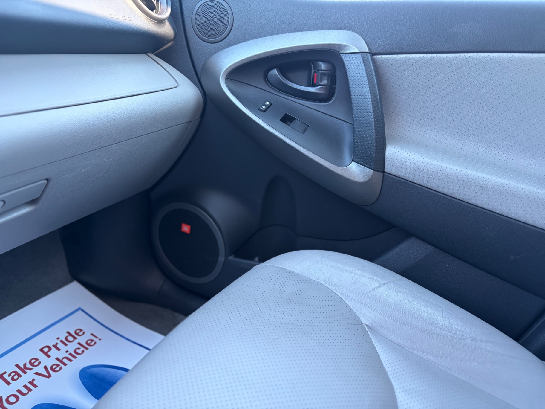 Car Image 18
