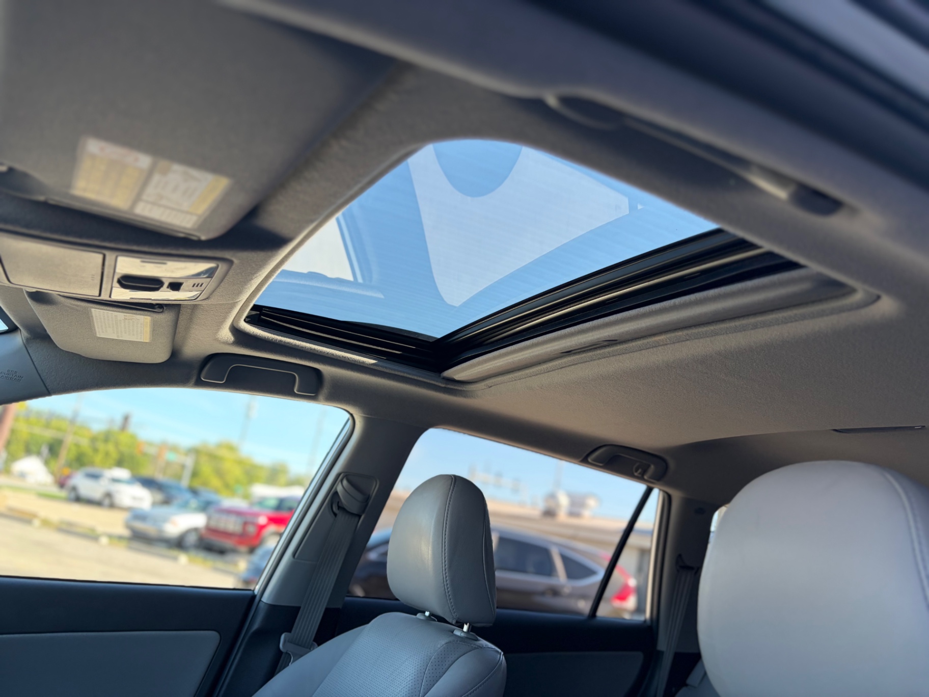 Car Image 10