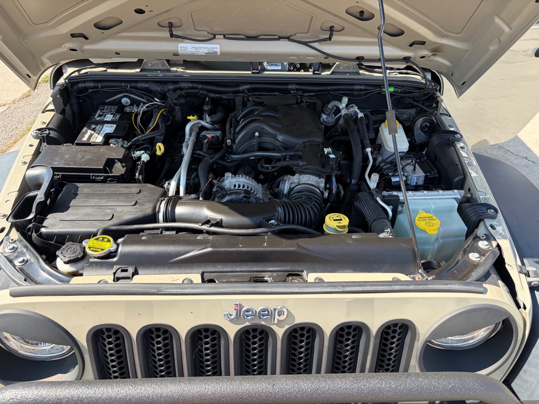 Car Image 17