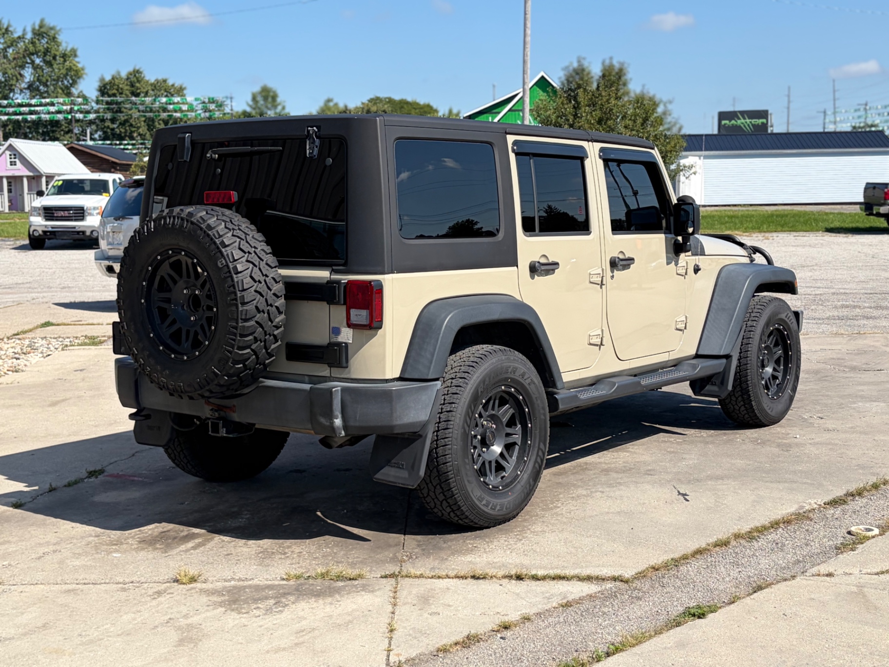 Car Image 9