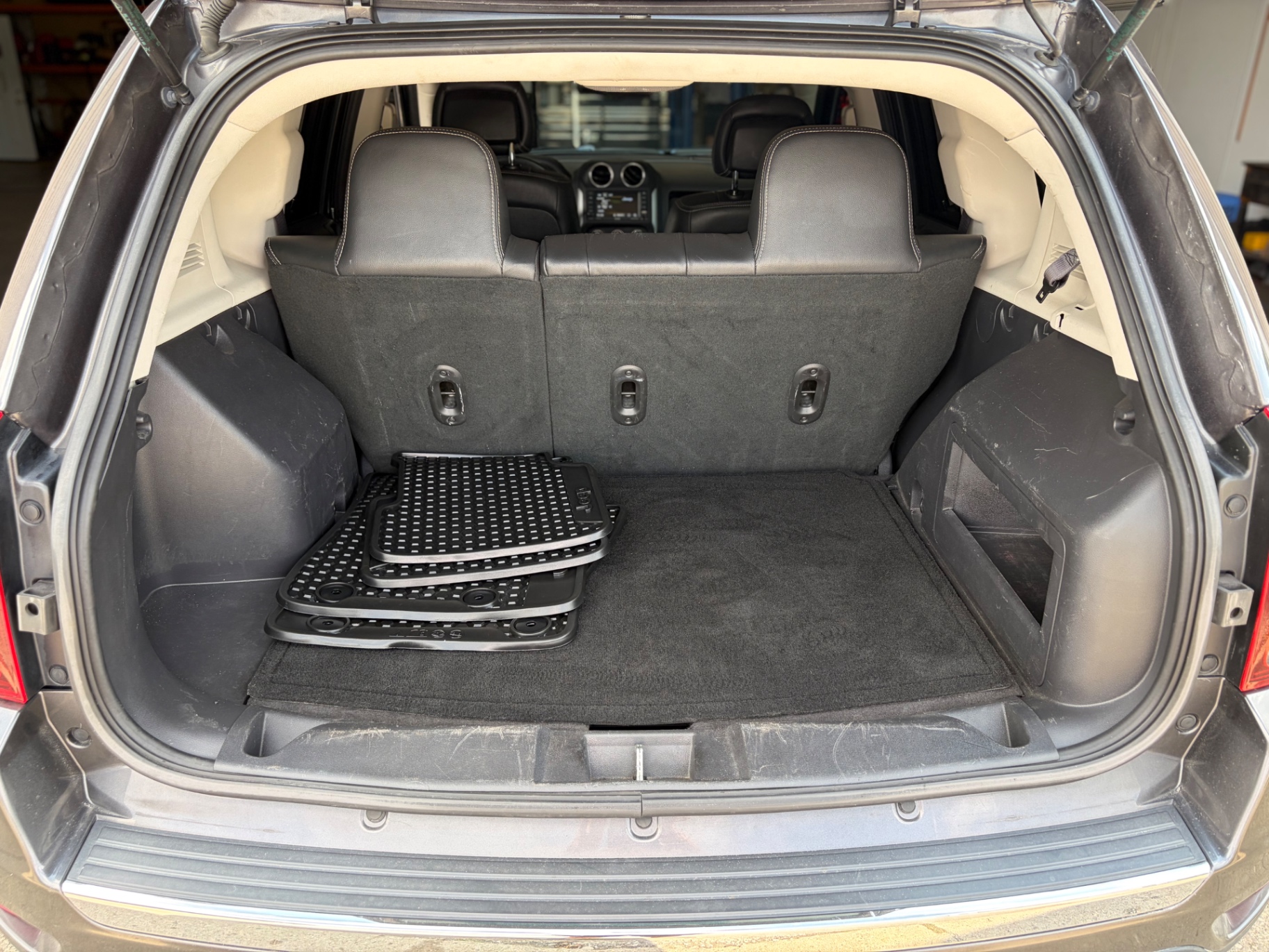Car Image 20