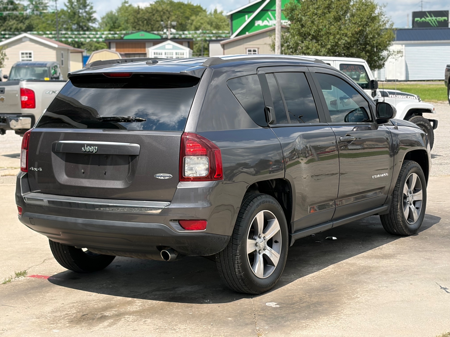 Car Image 4