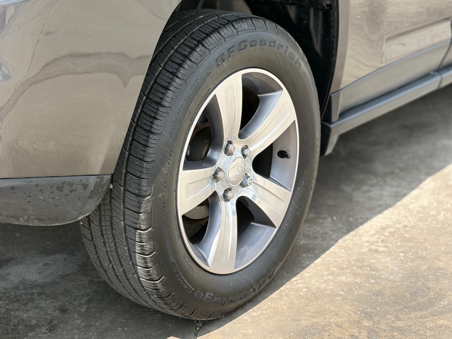Car Image 6