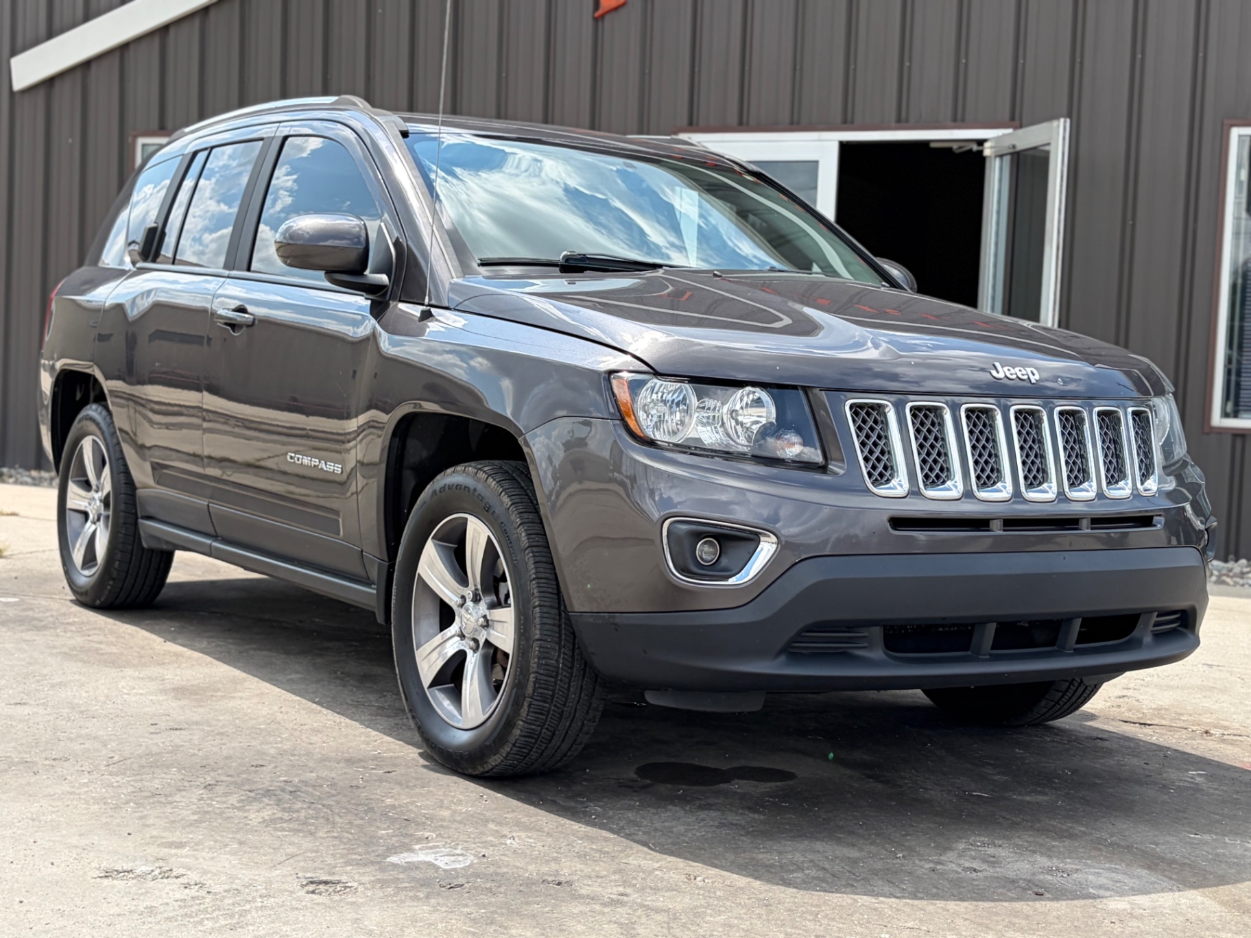 Car Image 10
