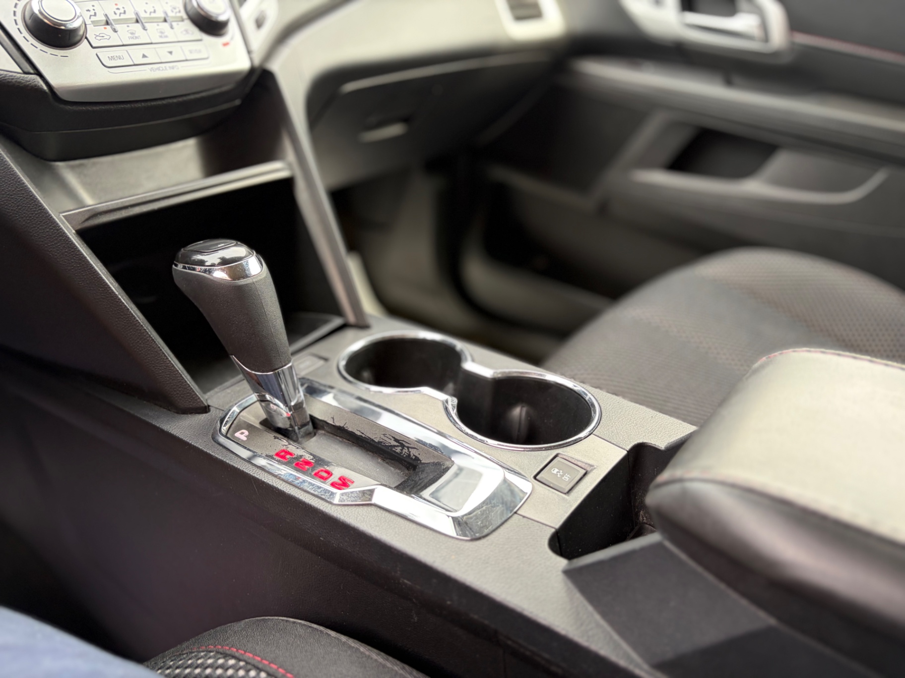 Car Image 10