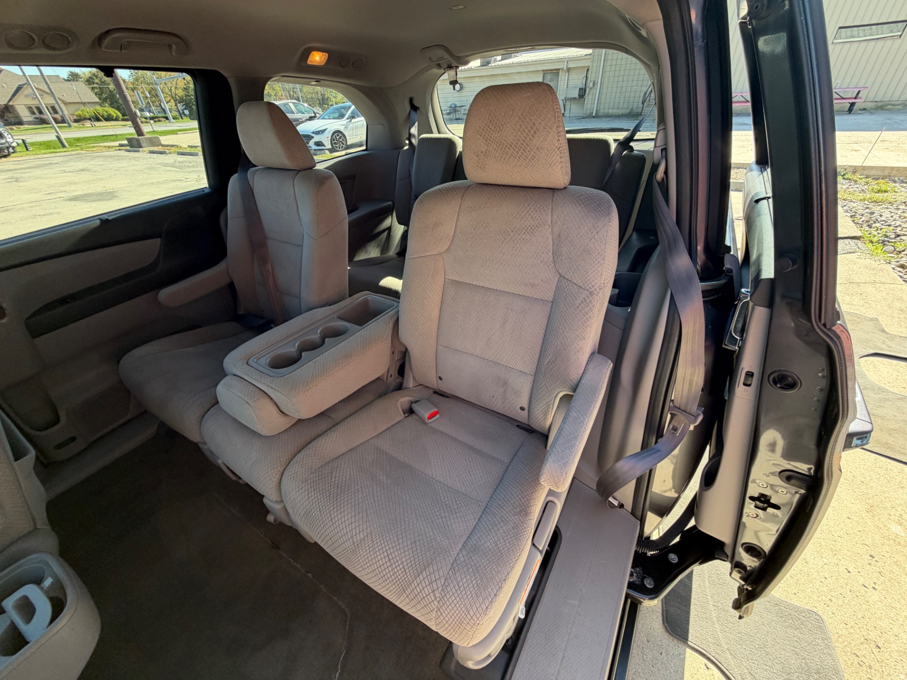 Car Image 19