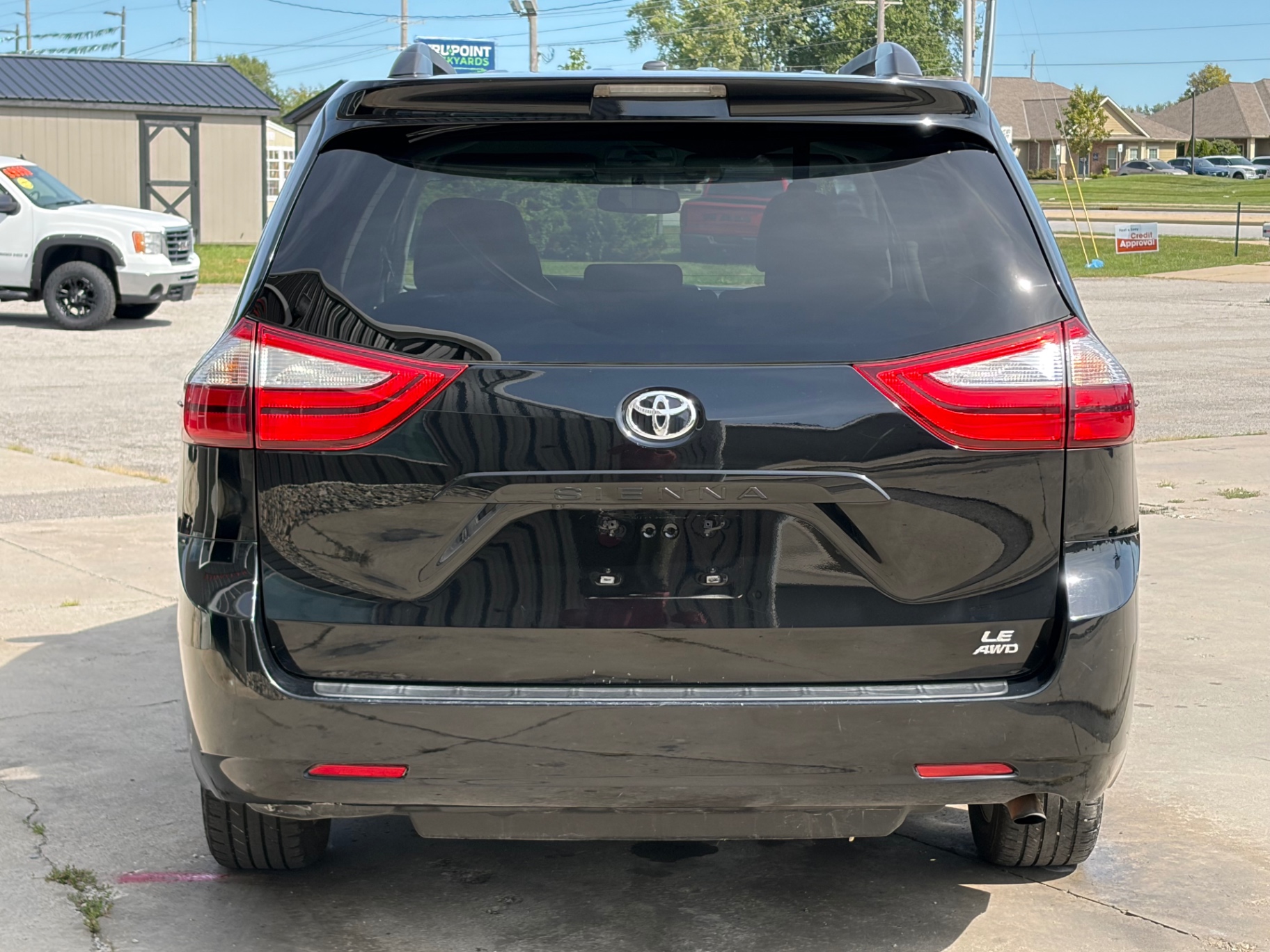 Car Image 7
